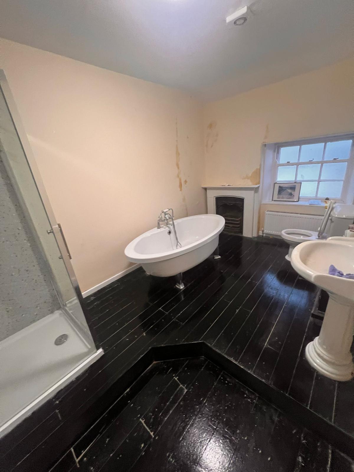 WhatsApp Image 2025-10-30 at 4.21.28 PM (1)